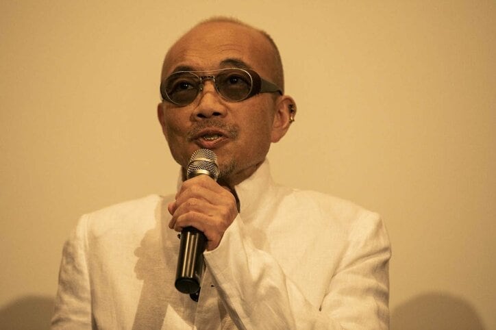 ベッキー、麻雀に明け暮れた日々を振り返る「ベッドの横に雀卓」