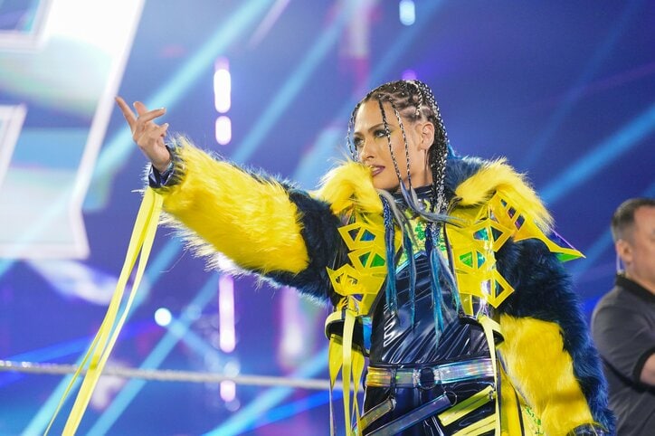 【画像】日本人美女、超カッコいい“特攻服”コスチューム