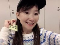 アグネス・チャン、膝が痛みレントゲンを撮影「ちょっぴり不安。。。」