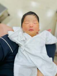 内山琴『よく寝る子!!!』