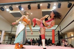 アイドル志望の空手少女がプロレス団体のエースになるまで…山下実優「やっぱり私は闘う人」