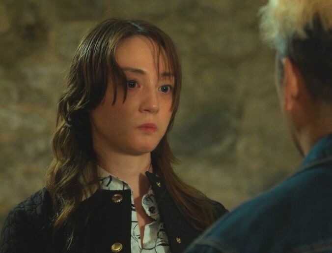 【写真・画像】結婚したい29歳モデル美女、43歳彼氏から「婚前契約書」を提案され…その内容にスタジオ衝撃　1枚目