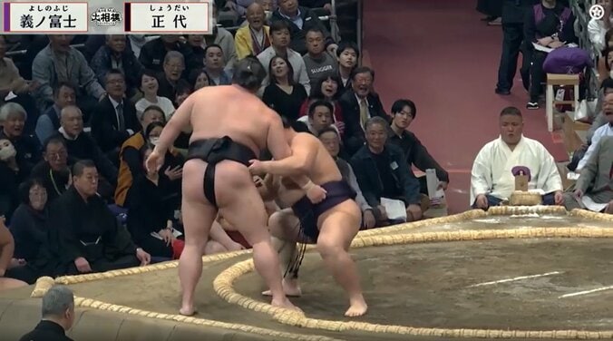 東の溜まり席に内海と杉山アナの姿