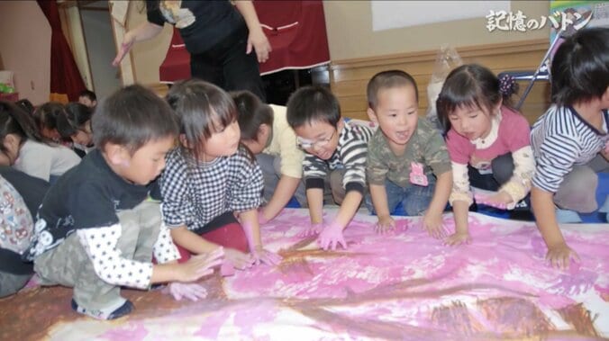 “震災の記憶を次世代へ” 絵でつなぐ、「神戸」と「東北」の決意 9枚目