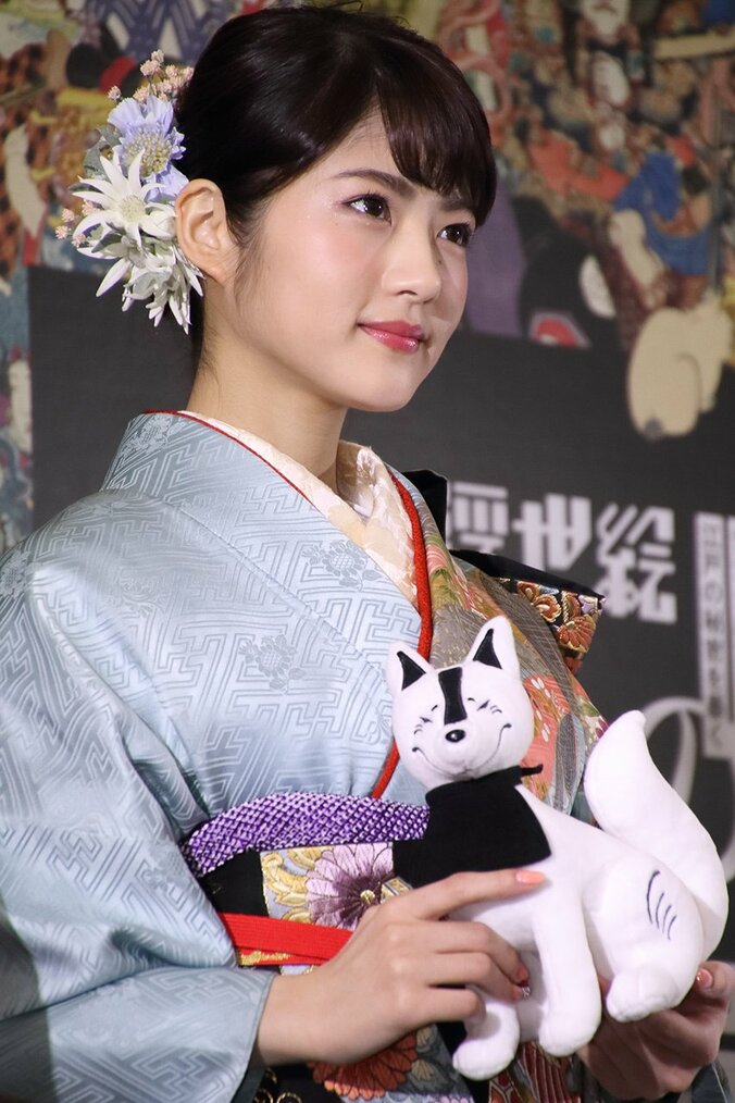 乃木坂松村&若月の晴れ着姿を片岡愛之助がベタ褒め 3枚目