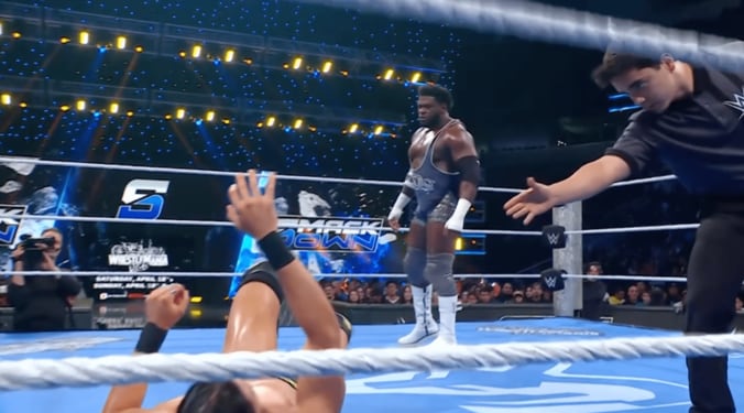 【映像】倒れた相手を“引っこ抜く” 超怪力レスラーの離れ業