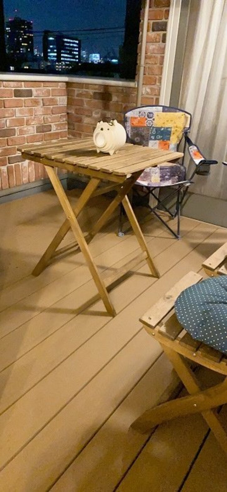 堀ちえみ、完成したウッドデッキのバルコニーを公開「夜景がよりきれいに」