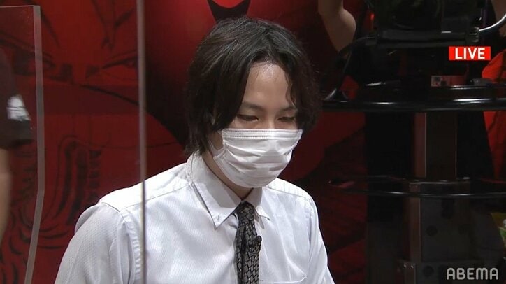 発生確率0.0011％とも　朝倉康心、伝説級の役満「大四喜」を生放送中に達成！放送席も絶叫＆騒然