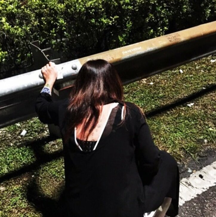 GACKT、KLでの誕生パーティーでもテキーラ 酔った姉の背中公開