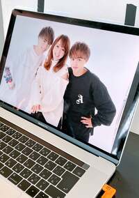 渡辺美奈代『子供達と』