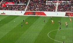 「立てよ！」40歳・長谷部誠が吠えた！衰え知らずのフィジカル＆読みで大型FWとの白熱デュエルに完全勝利「日本代表復帰で」「さすがやな」とファン喝采