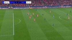 まるでイニエスタ！南野拓実、キレキレドリブル→絶妙ループパス炸裂…決定的チャンスに視聴者熱狂「オシャレパス」「上手い」