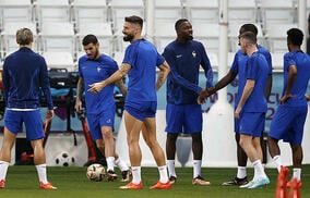 フランス代表に朗報！　全24名が前日練習に参加