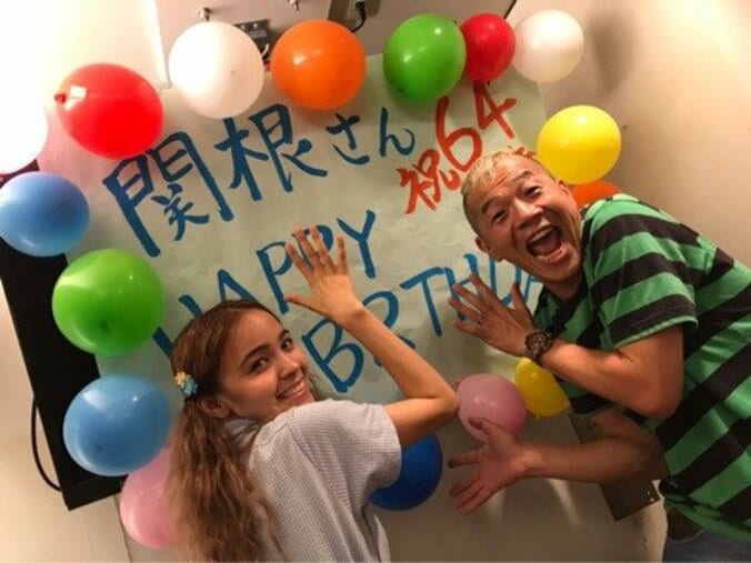 関根勤の64歳の誕生日会を開催　ウド鈴木ら『カンコンキンシアター』メンバー集結 1枚目