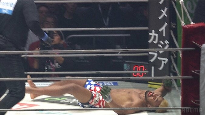 戦慄の左ハイKO