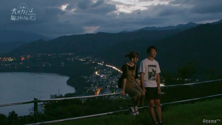 「話してる間だけ手をつなごう」ももをデートに誘ったはずがめるるへ…かいせいの行動に横澤夏子らMC陣も困惑 『オオカミくん』新シリーズ