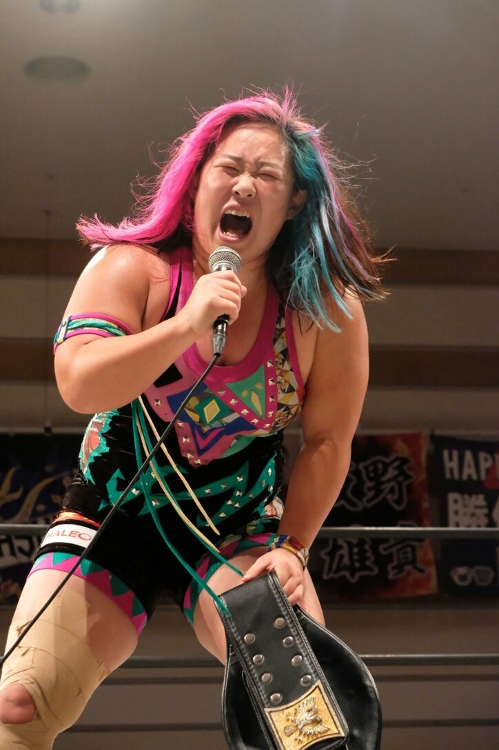 「男も女も関係ない」男子のトップリーグ戦に参戦した橋本千紘、強豪外国人にジャーマンで勝利