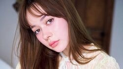 話題の“爆美女”BIANCA、初グラビアで破壊力抜群の水着姿 『ヤンマガ』巻中に登場
