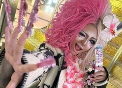 黒ギャル小学生、ギャルになる前＆すっぴん写真を公開「小3の時にギャルに憧れて…」