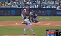 なんだこれは…？ 大谷翔平、エグい160キロ剛速球を“膝元ズバン”「えげつない」相手打者が手も足もでない“見逃し三振”「ビタビタだな」