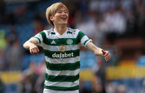 阿吽のホットライン開通で古橋亨梧が3戦連発！ 前田大然の超高速クロスに合わせる