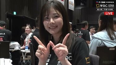 もはや「世界のアイドル」になったグラドル雀士・高宮まり カメラ目線