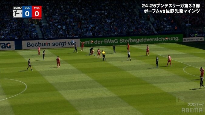 193cm巨漢MFに完勝！ 佐野海舟の“倒れてもボール回収”にファン興奮「球際も強いし本当に最強」「頭いい」ブンデスリーガ１年目でデュエル王争い 4枚目