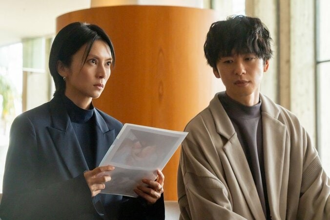 【写真・画像】大物俳優の性加害疑惑を隠すために利用された独立系事務所…『スキャンダルイブ』が描く“芸能界の闇”に視聴者衝撃　2枚目