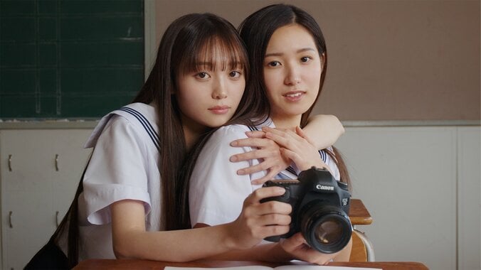 野崎美優（左）、澤田百（右）