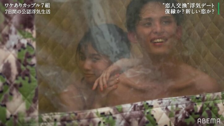 好きな人の前で他の男子と水着でイチャイチャ…あからさまな見せつけに気まずい空気に『隣恋3』第3話