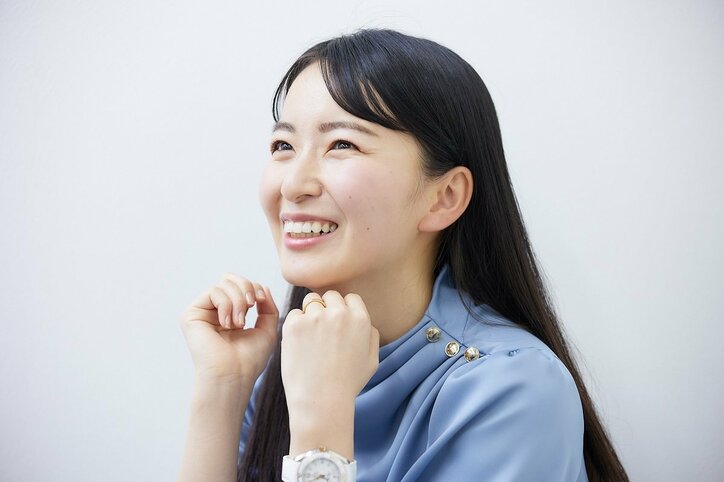 岩間恵「婚活を頑張っているところが”バチェラー”と重なる」ドラマ『30までにとうるさくて』の婚活OL・花音に共感