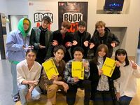 「最高最強」「好きです！！」町田啓太、『芸人交換日記』集合ショットを公開しファン絶賛