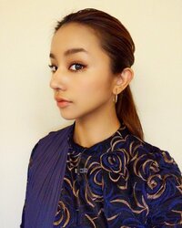 高橋メアリージュン『ワタナギでも使っていたアイシャドウ。』