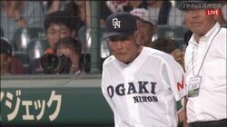 「それが高校生に対する指導者の姿勢」79歳・阪口監督、夏の甲子園でも立ったまま指揮