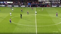 「キックでお金が取れる」リバプールDFの超絶サイドチェンジが炸裂した瞬間！驚異的な速度と精度に「マジでなんだそのパス」「うめえ」などファン大興奮