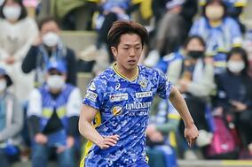 【鳥取】今治DF飯泉涼矢が完全移籍で加入「自分の力をすべて出して闘う」