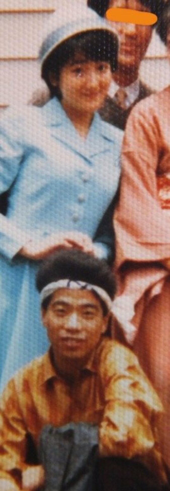 エド・はるみ、33年前の出川哲朗との写真を公開「まだ役者の卵だった頃」 2枚目