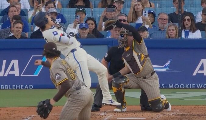 【写真・画像】ウソでしょ？ 大谷翔平の“足”に強肩野手もイライラ「速すぎw」とんでもないスピードで“爆速生還”「加速エグい」　1枚目
