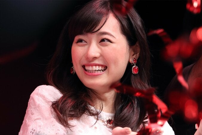 福原遥、“夕日にキス” 黄昏時の美しいオフショットに「夕焼けより眩しい」 1枚目