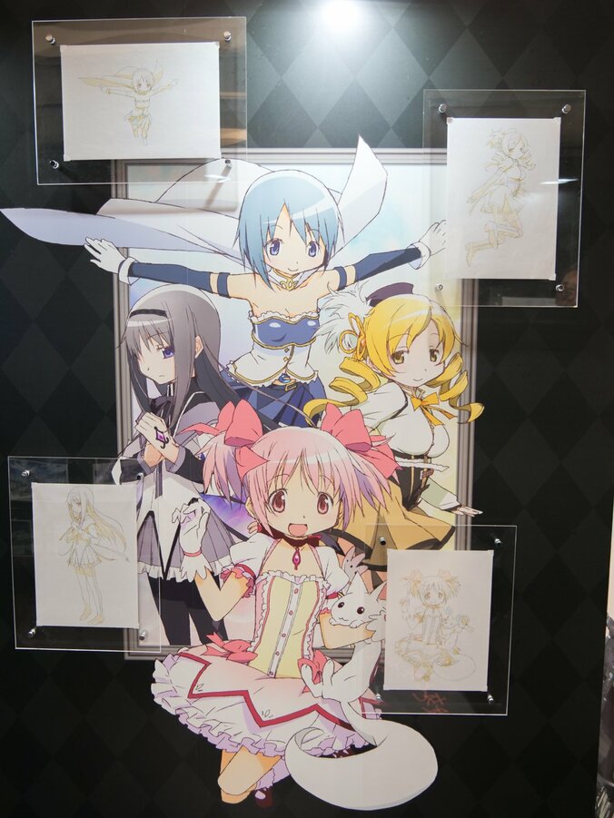 【写真・画像】原画や絵コンテなど、シャフトアニメ制作の歴史がここに！「シャフト50周年展」会場レポート　5枚目