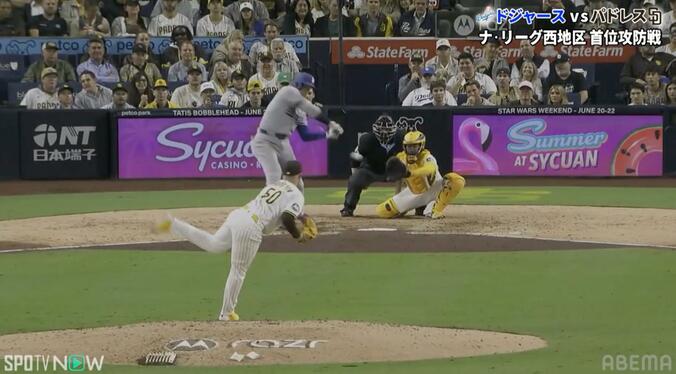 【写真・画像】大谷翔平、ピッチャーゴロで“まさかの展開”「ウソだろ」「笑うしかない」相手投手が痛恨ミス→一塁蹴って超加速　1枚目