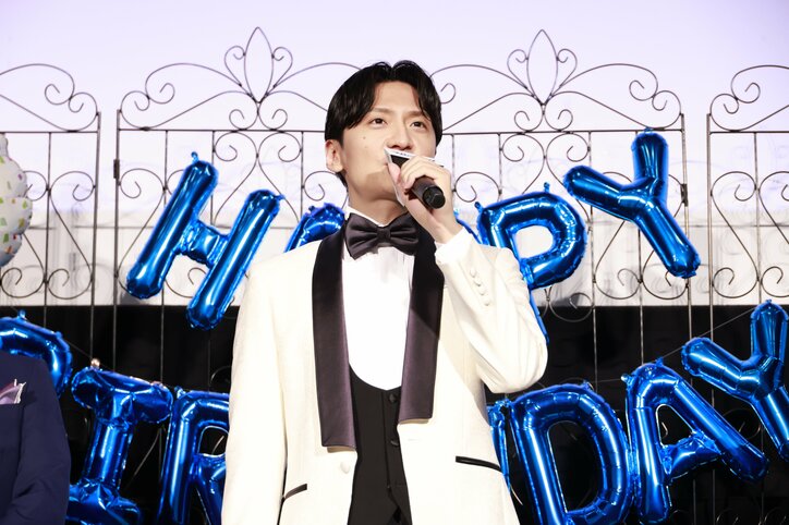 【写真・画像】『劇場版ブルーロック -EPISODE 凪-』凪の誕生日記念舞台挨拶オフィシャルレポートが公開 3枚目