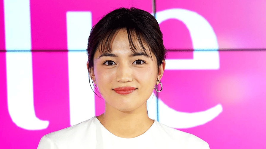 川口春奈、幼少期の写真を公開 2人の姉とのエピソードも 芸能界入りを「めっちゃ反対された」