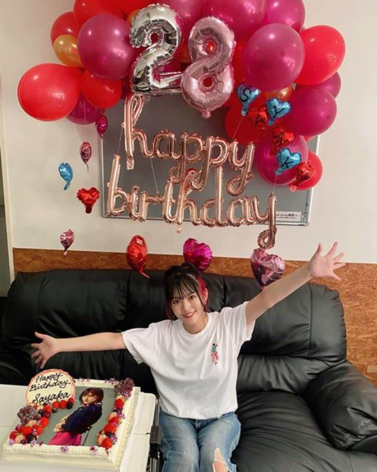 山本彩、28歳の誕生日をファンに報告し「一生応援してます