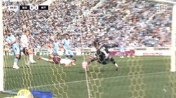 「やっぱすげぇな」元日本代表護神・川島永嗣がみせた神セーブの瞬間　14年ぶりのJリーグでみせる変わらぬ存在感に「画面映る度にオーラ半端ない」