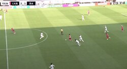 「ちょっと泣いたの俺だけ？」「シンジカガワすぎる」海外挑戦の北野颯太がレジェンド彷彿の超絶アシスト「置き土産やな」一撃必殺のスルーパス炸裂の瞬間