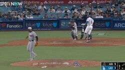 なぜかブチギレ！ “元・巨人の最速助っ人”のリアクションがヤバすぎる　ド軍打線を剛速球で三振締め「叩きすぎだろw」「巨人に戻ってきて」