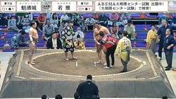 一体、何が？「力士が急に倒れた」「失神か？」救命士駆けつけ館内騒然も…「救護班いい仕事してる」迅速に無事を確認で安堵と感謝の拍手