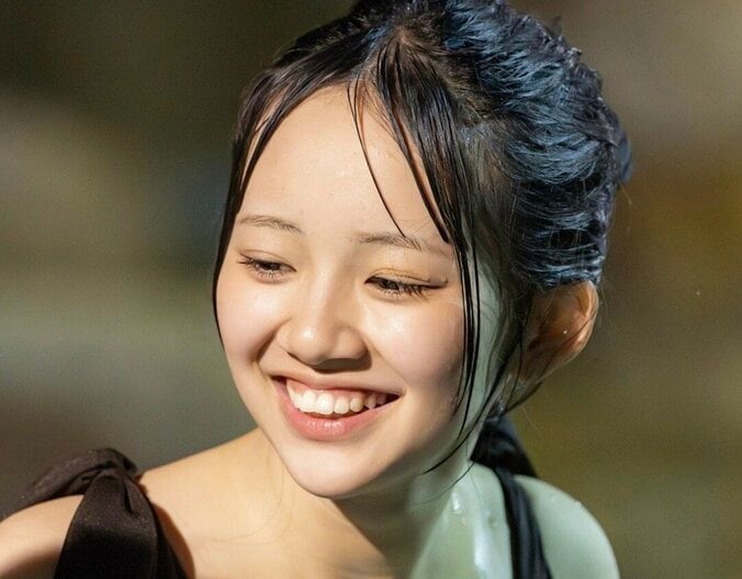 【写真・画像】モテ女子とのプールデートでハプニング！「高校生からしたらとんでもない」スタジオ興奮「バックハグやん！」『今日好き』ラヨーン編第2話　1枚目
