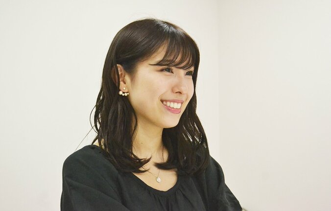 元AKB48小嶋菜月、1億円のためなら「痛いことは絶対に我慢できる」と自信　夢は「家から一歩も出ない生活」 1枚目